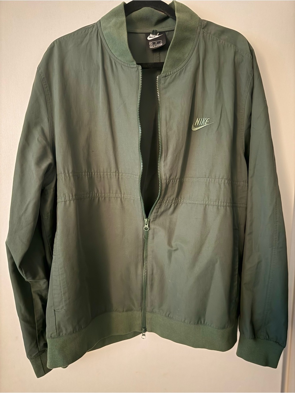 Nike Men’s Olive Green Bomber Jacket
